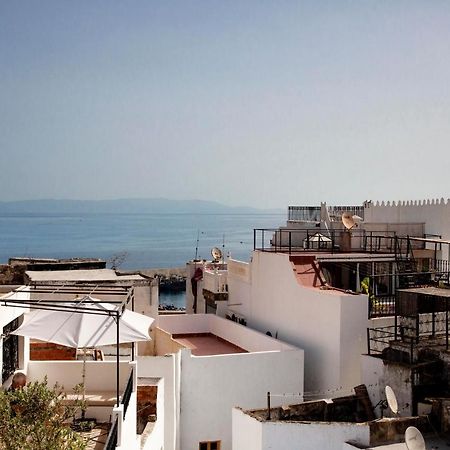 Dar Tahendit Tanger Buitenkant foto