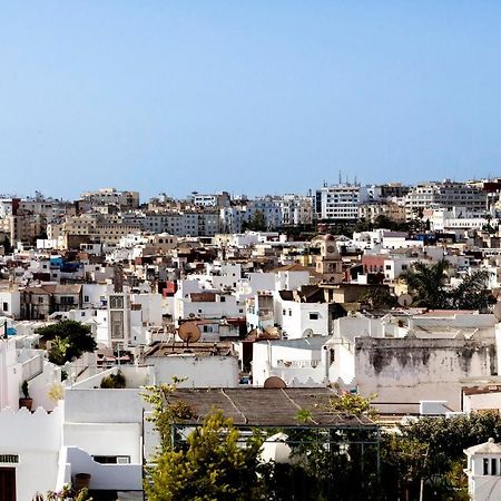 Dar Tahendit Tanger Buitenkant foto
